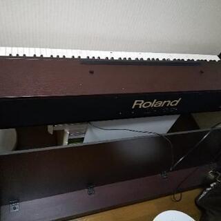 ローランド電子ピアノ