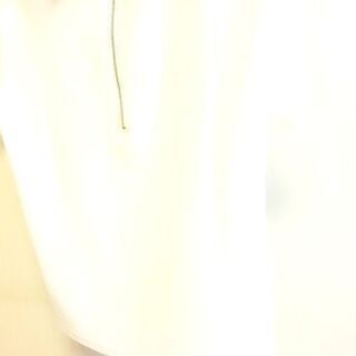 　UNIQLO　チェックの七分丈パンツ（S）＆『ERKAI 』ワッフル生地の黒襟つき白の半袖シャツ（M） & の画像