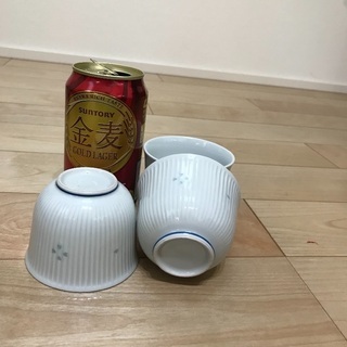 109、湯呑み茶碗（白）3個の画像