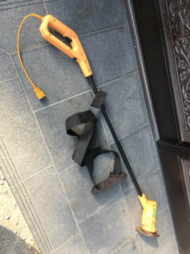 電気草刈機