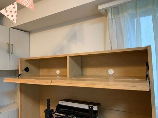美品　GRILLE　グリーユ　壁面ハイタイプ　壁掛けムービングアーム付きテレビラック　OK-NA　オークナチュラル色　　