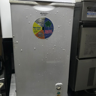 冷凍庫　60lの画像