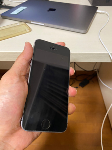 iPhone SE 32GB SIM FREE