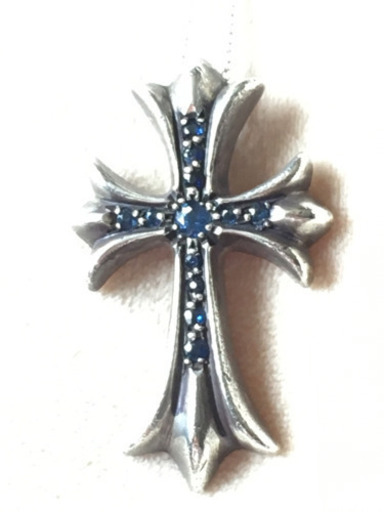 クロムハーツ　スモールクロス 天然サファイア