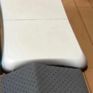 Wiiバランスボード　Wiiフイットセット ソフトと滑り止めマット　付きの画像