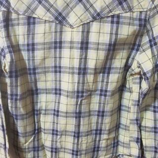 黄色チェック柄長袖シャツ　Mの画像