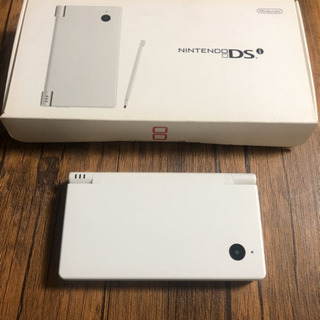ニンテンドーDSi ソフト付き