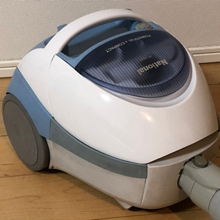 GW限定！早い者勝ち　美品　ナショナル　掃除機　MC-K60Aの画像