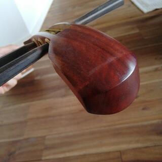 和楽器　細棹　三味線　花梨　撥駒付き　中古の画像