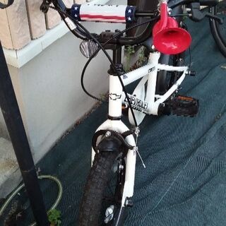 キッズ自転車の画像