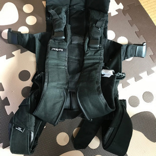 【値下げしました！】BABYBJORN  ベビーキャリアONE  抱っこ紐の画像