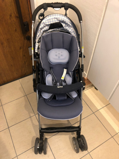 アップリカ ベビーカー ラクーナ