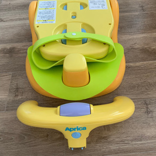 【値下げ】Aprica バスチェア　美品の画像