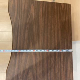パソコンデスクを無料にて差し上げます。の画像