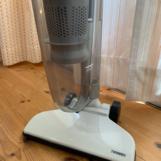 サイクロン式スティッククリーナー