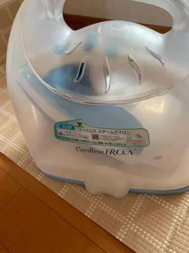 スチームアイロン