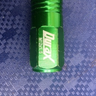 レーシングナットの画像