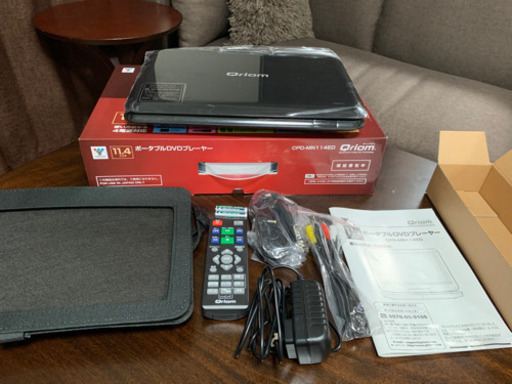 ポータブルDVDプレーヤー　Qriom CPD-MN114ED (保証書付き)