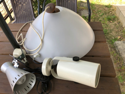 ペンダントライト　投光器　スポットライト