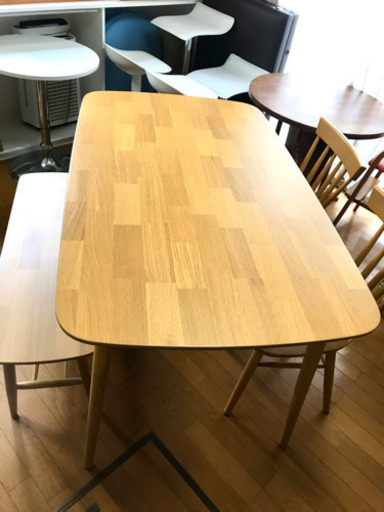 値下げ❗️美品❗️ダイニングテーブル4点セット