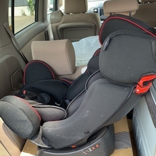 MUMS チャイルドシート中古