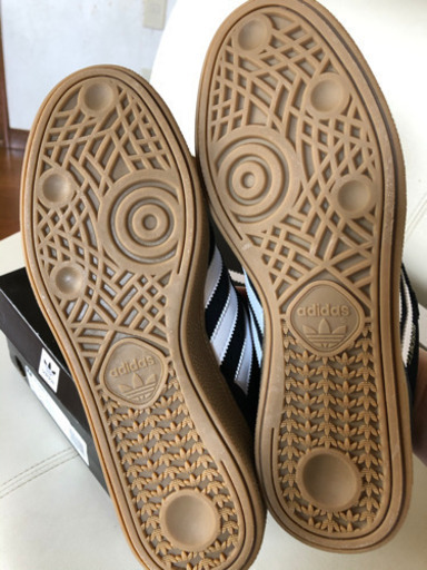 adidas BUSENITZ  G48060 スケートボーディングシューズ