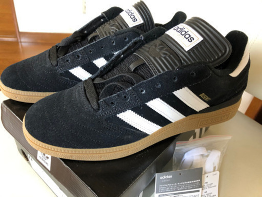 adidas BUSENITZ  G48060 スケートボーディングシューズ
