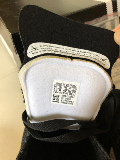 adidas BUSENITZ  G48060 スケートボーディングシューズ