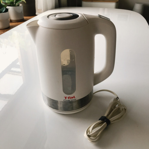 T-fal 電気ケトル 白