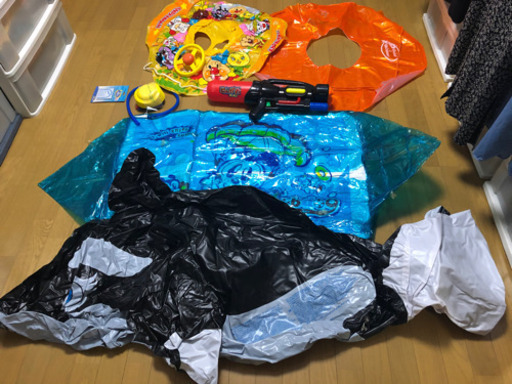 プール・うきわセット