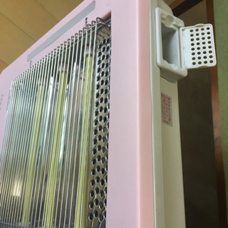 【電気ストーブ】加湿機能付きの画像