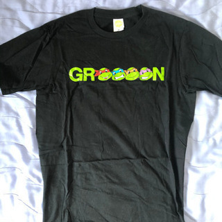 GReeeenNのTシャツ