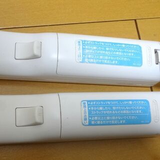 Nintendo Wii用コントローラー2個セット RVL-003 白 ホワイト コントローラ controller 任天堂 ウィー (家庭用ゲーム機 テレビゲーム Video Game TV wii) の画像