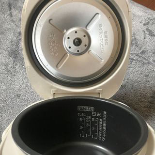 象印　炊飯器2011年製　5合だきの画像