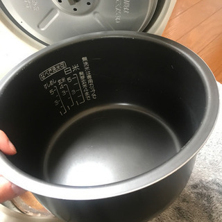 象印　炊飯器2011年製　5合だきの画像