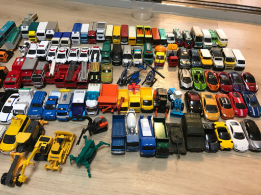 トミカ.ミニカー類