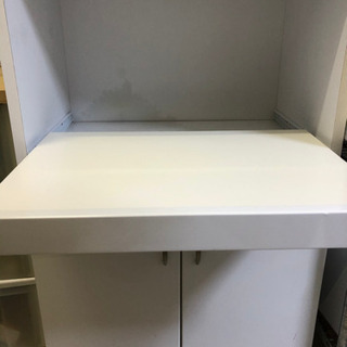 白い食器棚　お譲りしますの画像