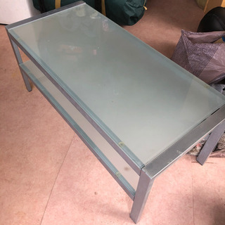 決まりました。ガラステーブル　の画像