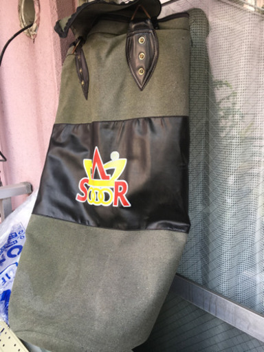 サンドバッグ　