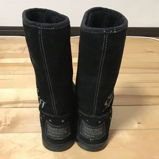 Ed Hardy ムートンブーツの画像