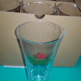 カールスバーグ　ビールグラス１２個セット【中古】