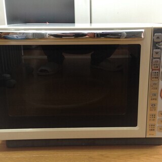 電子レンジ（東芝）中型９００W容量の画像