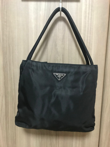 PRADA 黒　ハンドバッグ　ナイロン