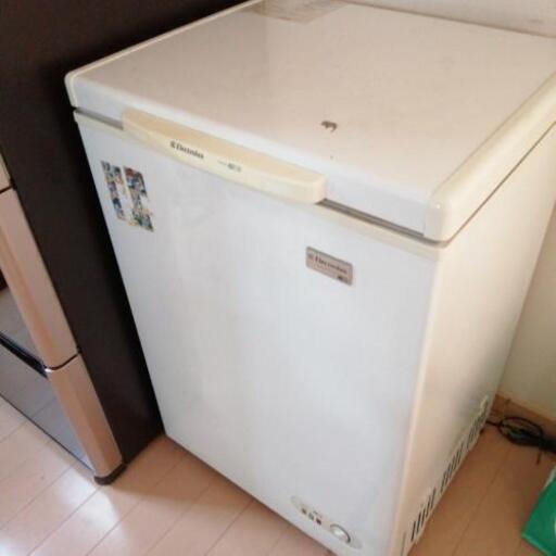 冷凍庫 105L