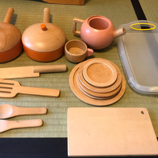 （取引中）キッチンままごとセット一式の画像
