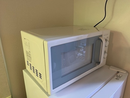 ニトリのシンプルな電子レンジ(ほぼ汚れなし)