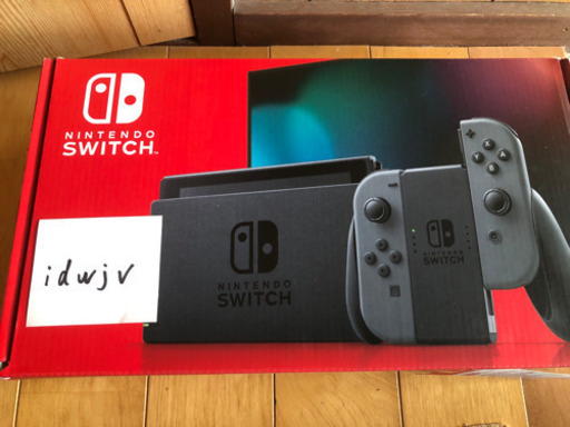 任天堂　Switch  スイッチ　美品