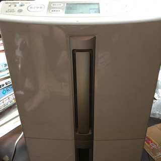 三菱電機　除湿機