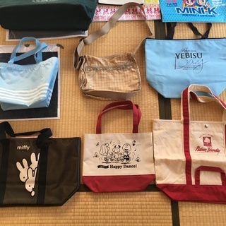 中古袋セット、些少ですがお値下げしました！6月13日で店じめです。の画像