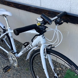 GIANT ESCAPE R3